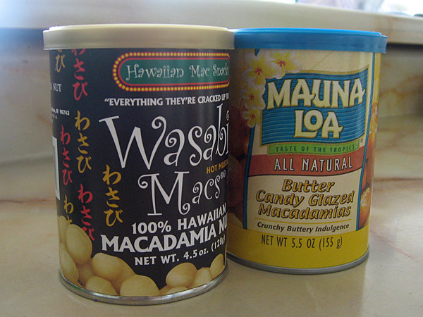 ハワイの美味しいもの。マカダミアナッツのバターキャンディー味
